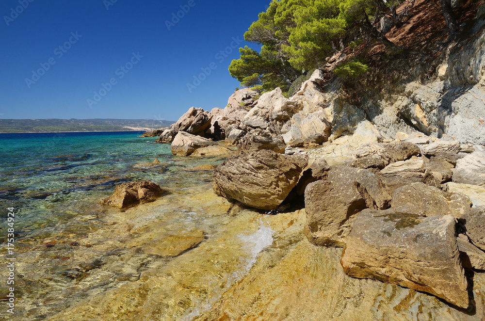 Fototapeta premium Croatina coast near Makarska with Brac island on the background