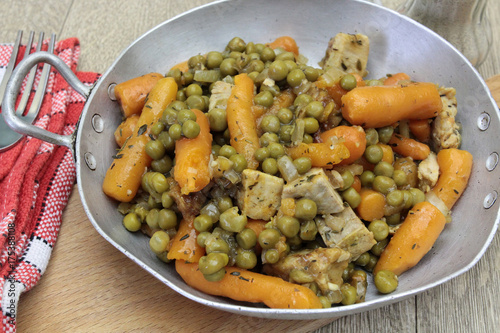 porc et petits pois/carottes