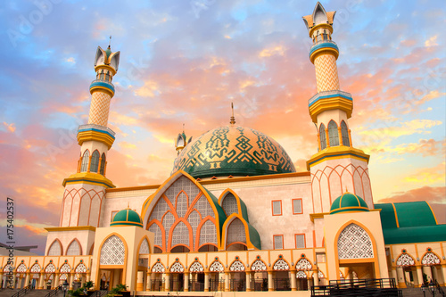 Valokuva Habbul Wathan Mosque, Islamic Centre of West Nusa Tenggara, Mataram, Lombok, Ind