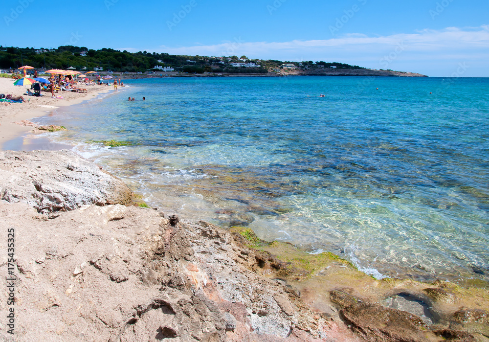 Salento -Puglia-  spiaggia di Marina di Felloniche