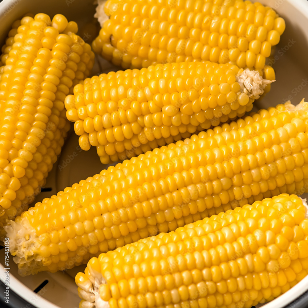 Boiled corn