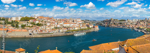 Fototapeta Naklejka Na Ścianę i Meble -  Dom Luis Bridge in Porto