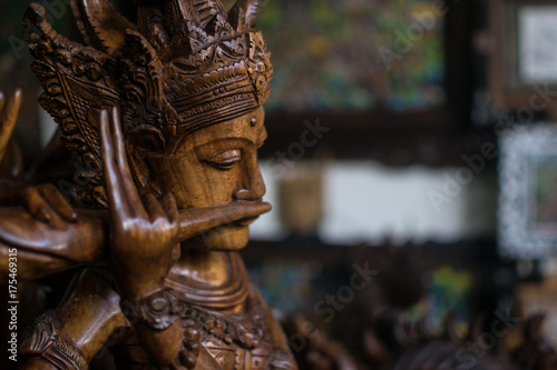 wooden figure on Bali © Kerstin
