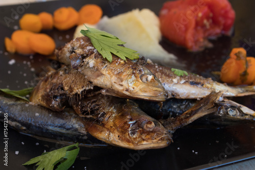 Grilled sardine with vegetables
