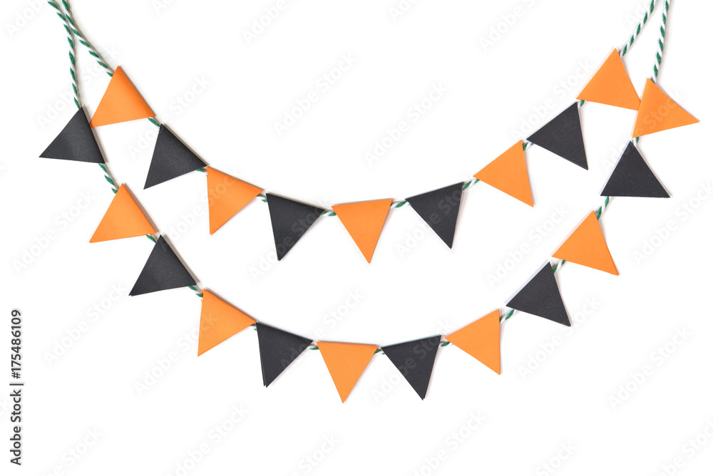 Obraz premium Halloween bunting paper cut on white background - isolated