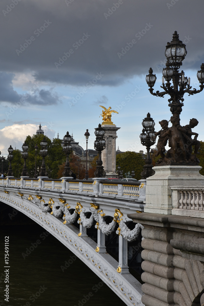 Pont Alexandre III à Paris, France