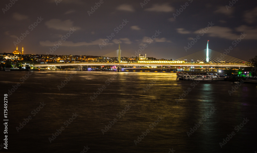 Fototapeta premium Night Bosporus