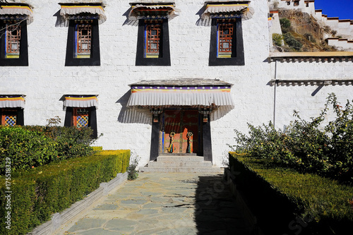 Fototapeta Naklejka Na Ścianę i Meble -  Potala Lhasa Palace