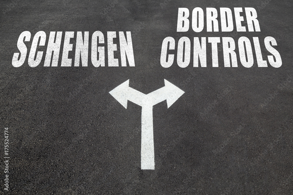 Fototapeta premium Schengen vs border controls choice concept