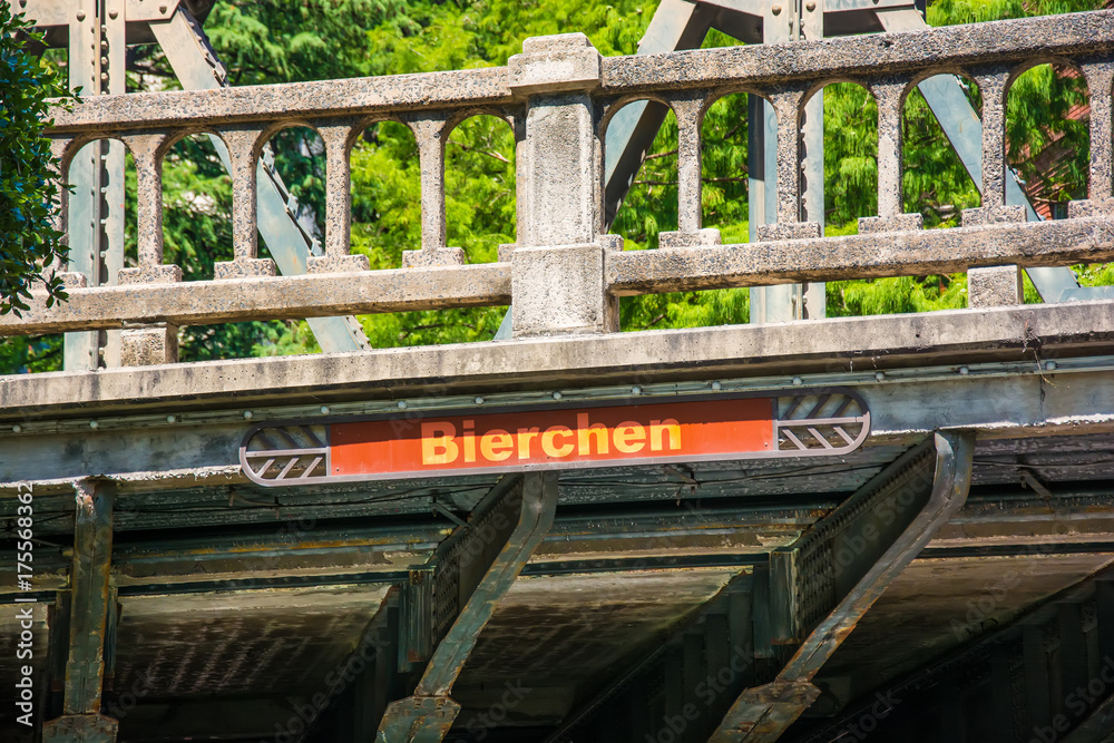 Schild 297 - Bierchen