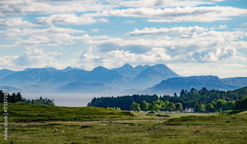 Ausblick auf die Berge von der Halbinsel Skye