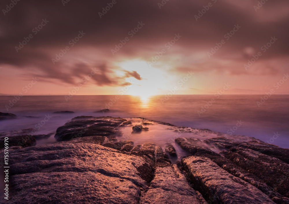 Fototapeta premium Lever de soleil à S'Agaro