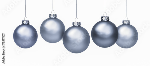 Weihnachtskugeln in Silber