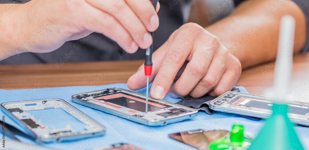 Obraz premium Smartphone Reparatur