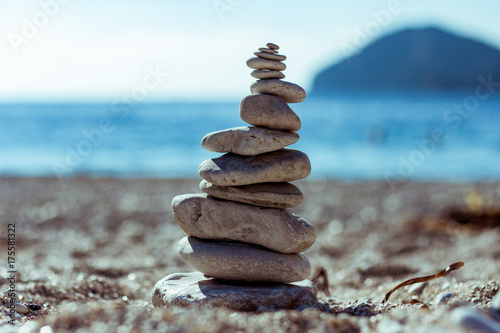 Balancing stones 