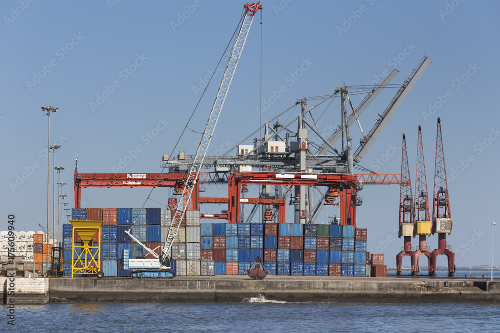 plain container port