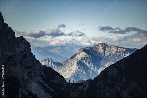 Mountains_1 © mariotoni
