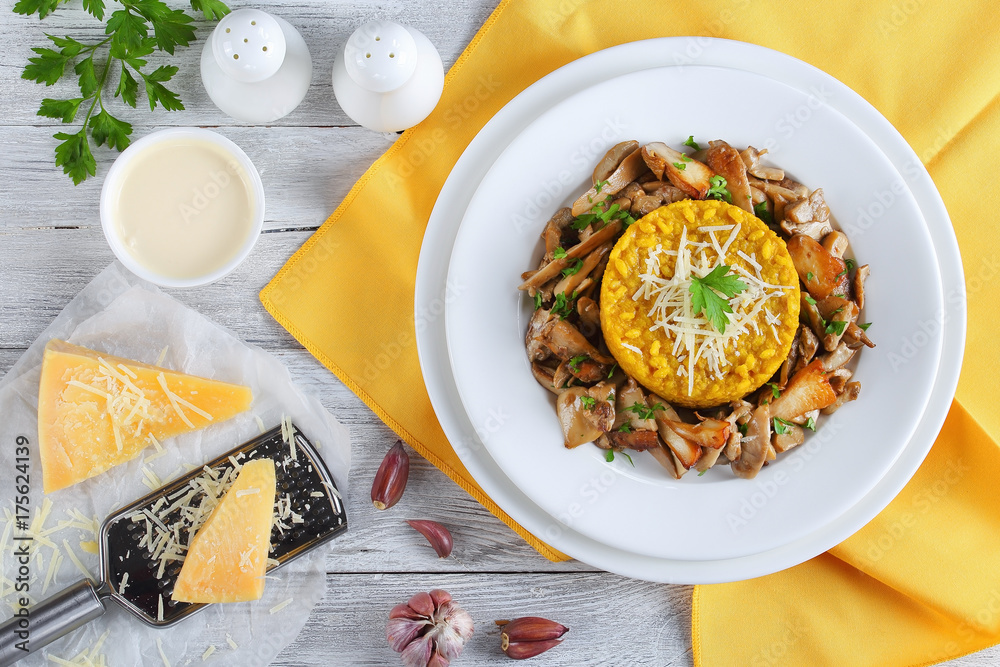 saffron creamy risotto with fried porcini saffron creamy risotto with fried porcini