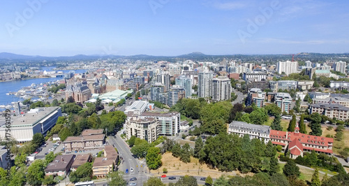 Schilderij op canvas Aerial view of Victoria skyline, Vancouver Island