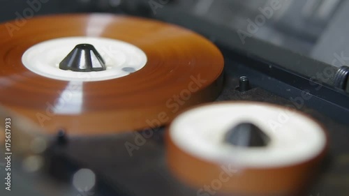 Reproduction of a magnetic tape (distant focus) photo