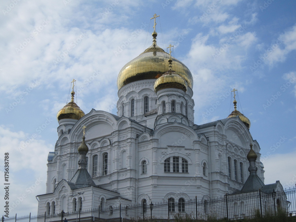 Православный храм  