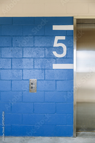 Floor 5 Parking Garage