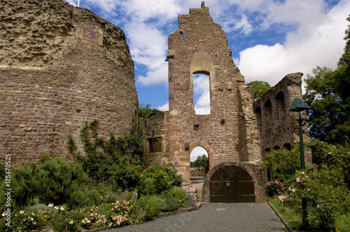 Castle ruin in the old town, Dreieichenhain, Hesse, Germany, Europe