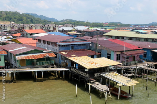 The world s largest water settlemant    Kampung Ayer   in Brunei                                         