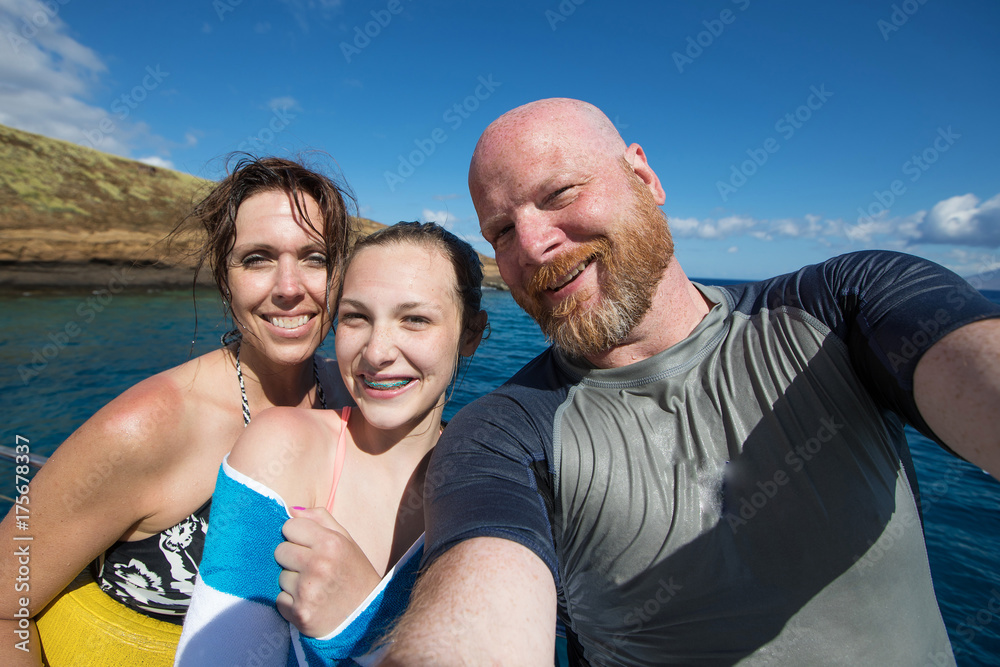 Fototapeta premium Family selfie on tropical vacation