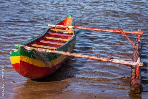 Rastafari outrigger canoe photo