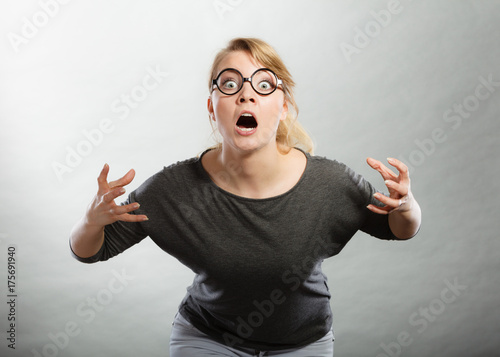 Fotografie Furious woman yelling.
