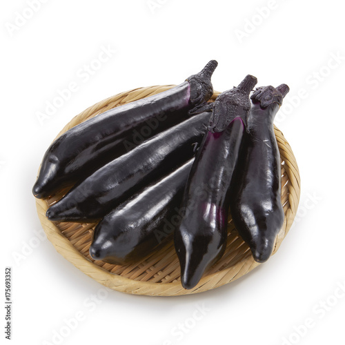 Wallpaper Mural サラダ茄子ざる盛り（バック飛ばし、影イキ） Torontodigital.ca