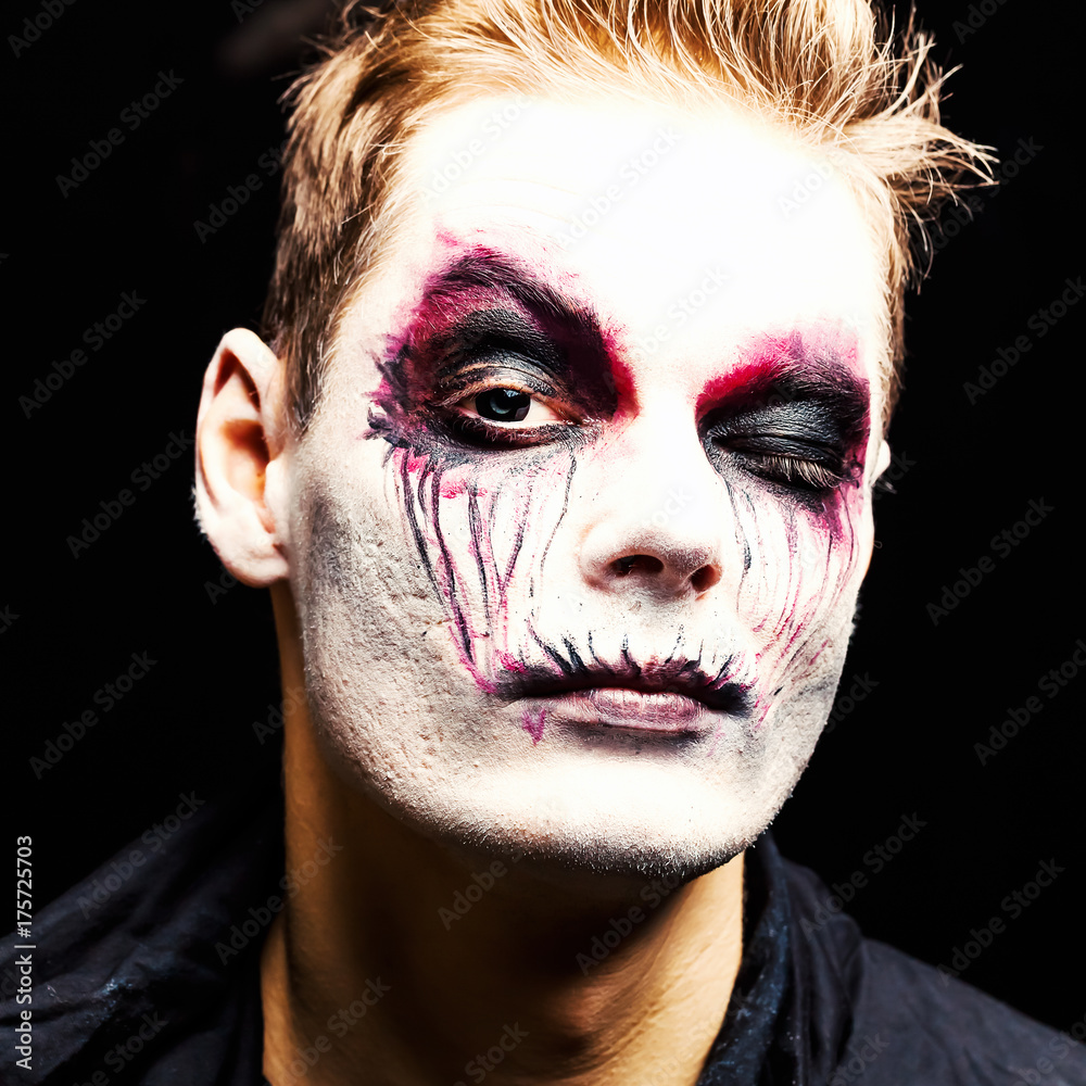 Okklusion Ulejlighed Syndicate makeup halloween male zombies Stock Photo | Adobe Stock