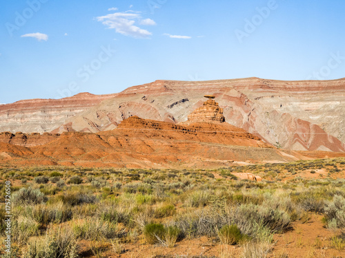 Mexican Hat Rock, San Juan valley, US Hwy 163 - Utah, USA
