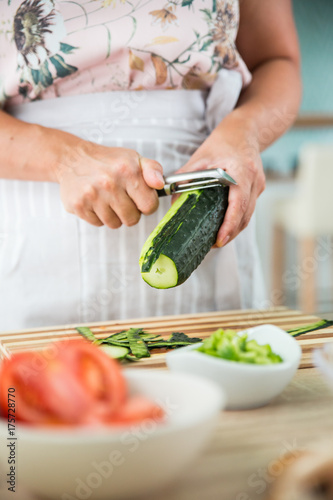 woman preparing a gazpacho