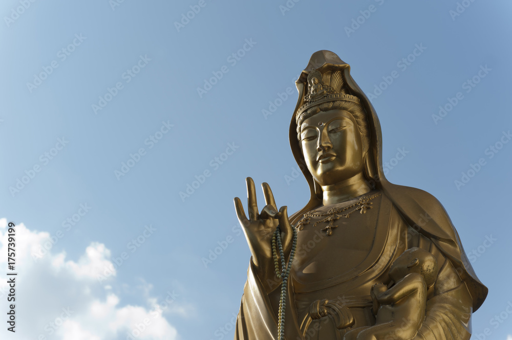 Fototapeta premium Buddha statue