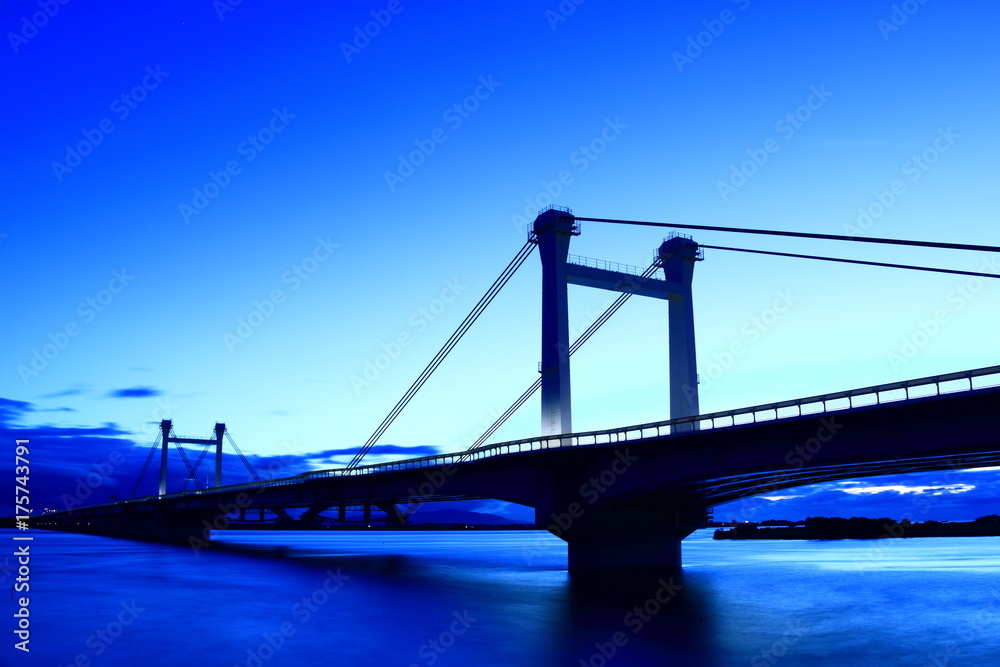 Fototapeta premium suspension bridge