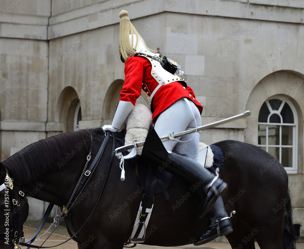Naklejka premium Life guard mounting horse London.