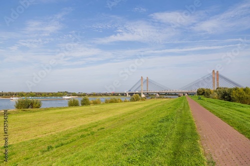Bridge of Zaltbommel, Netherlands © HildaWeges