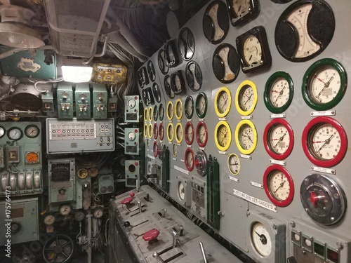 Sala de máquinas submarino