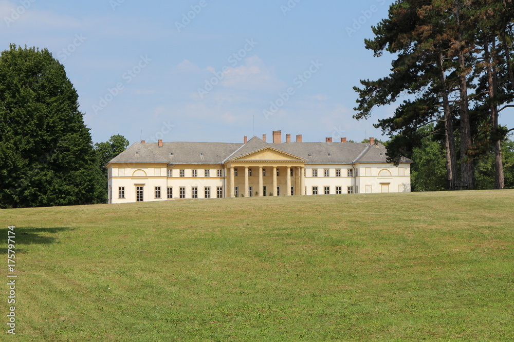 Classicist manor house in Dég, Hungary 
