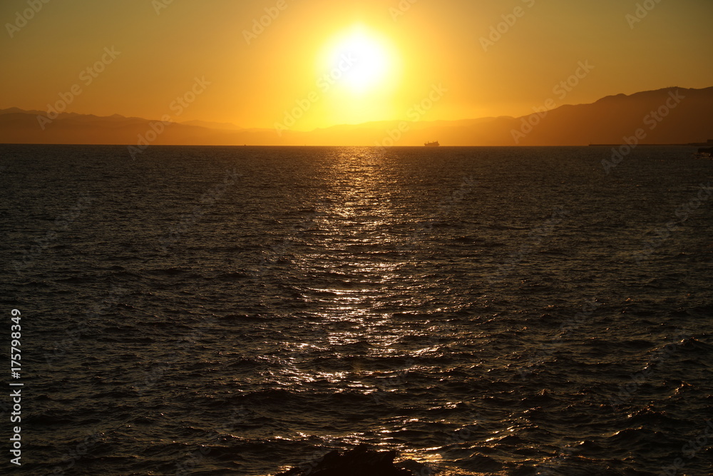 Fototapeta premium Water waves in the sea