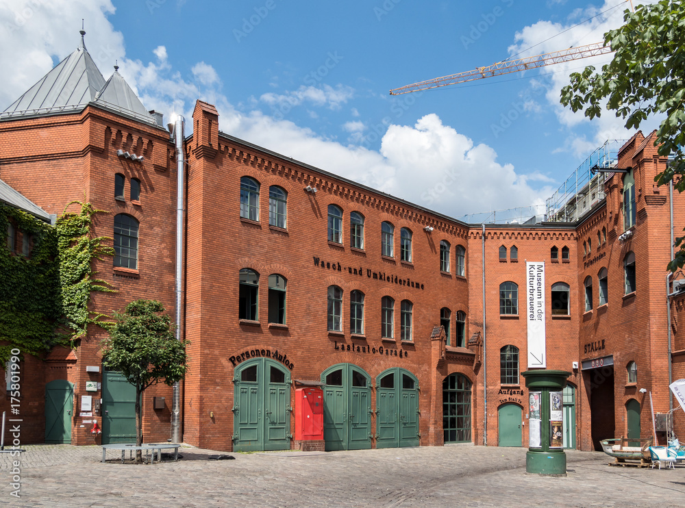Obraz premium Berlin - Prenzlauer Berg - Kulturbrauerei