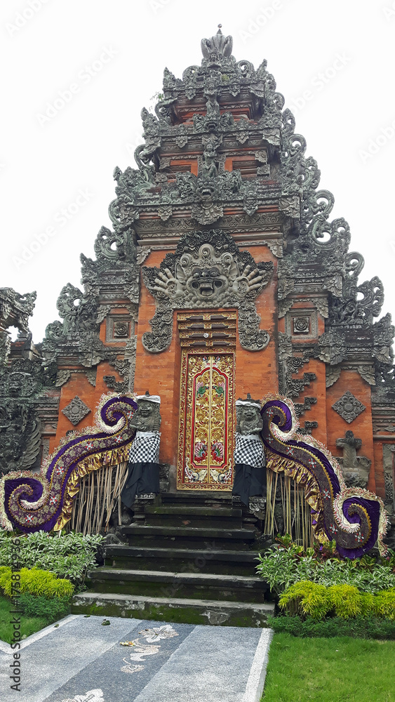 Obraz premium Temples et statues à Ubud sur l'île de Bali, Indonésie