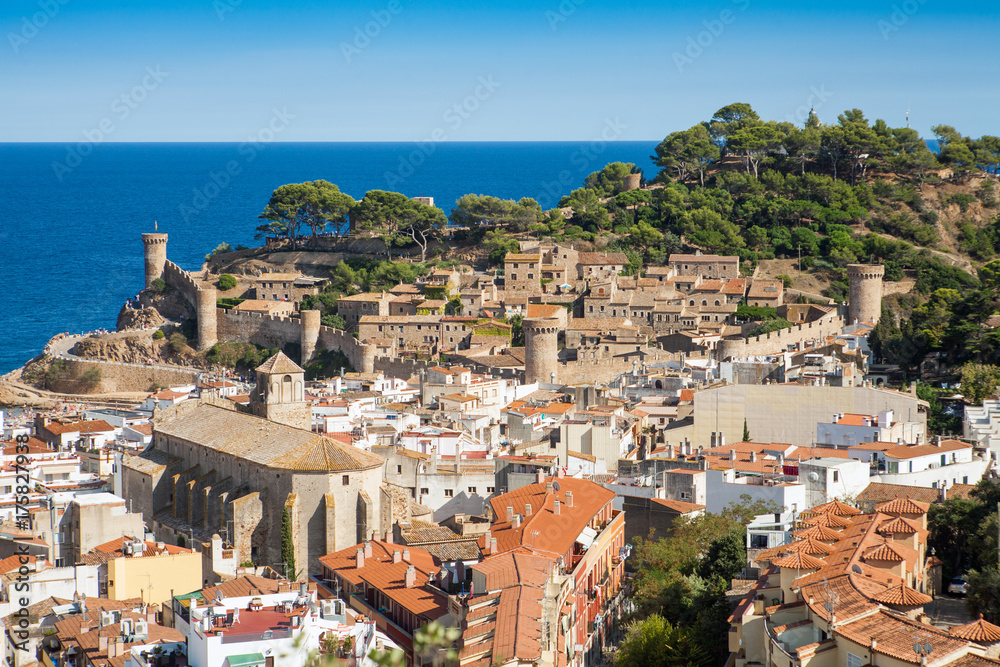 Fototapeta premium City of spain Tossa de mar, city on the Costa Brava. City walls and medieval castle on the hill. Amazing city in Girona, architecture and monuments of Catalonia, Spain.