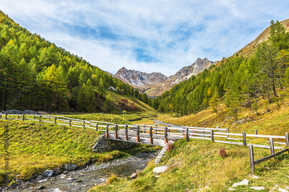 Tal vorm Grossen St. Bernhard Italien Tal vorm Grossen St. Bernhard Italien