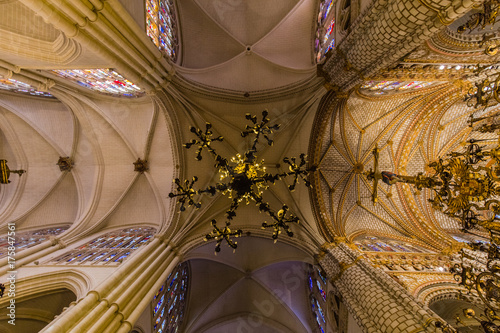 the vault of the cathedral of Toledo, in the Spanish province of Castilla and Mancha © philippe paternolli