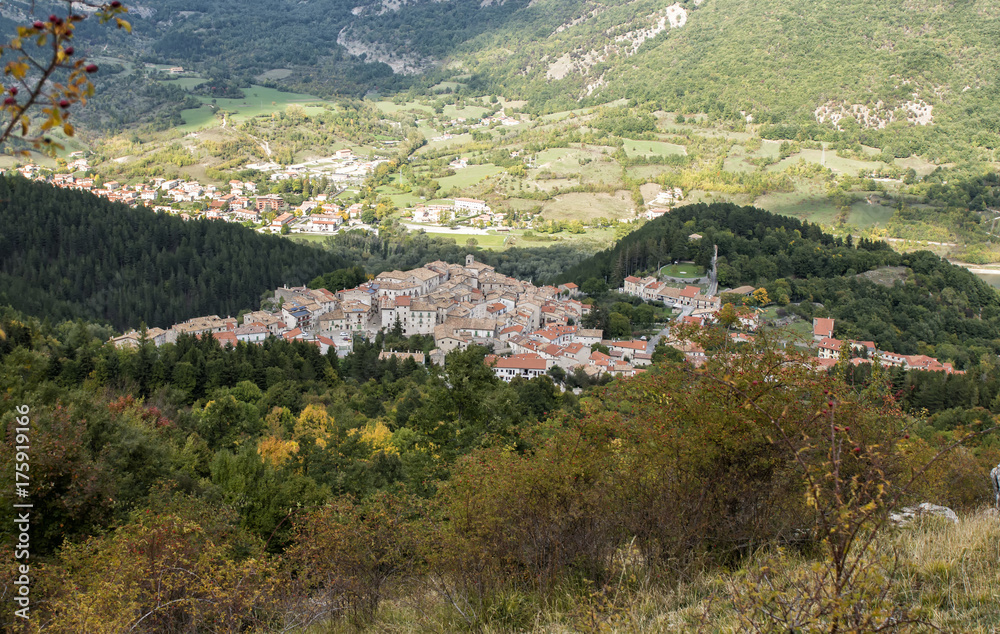 veduta del paese di Civitella Alfedena - Parco Nazionale D'Abruzzo