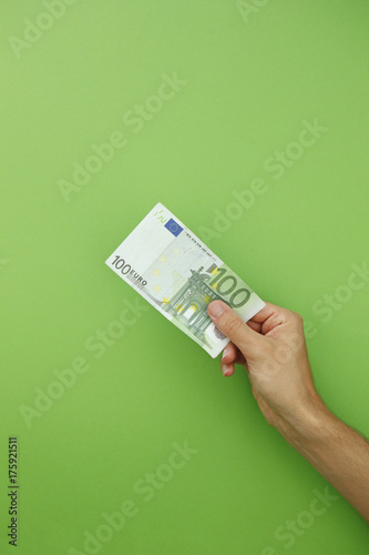 Geldschein in Hand