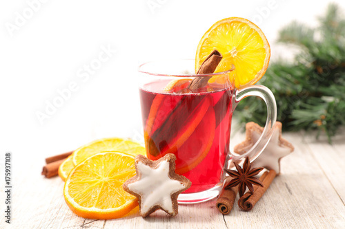 winter red tea